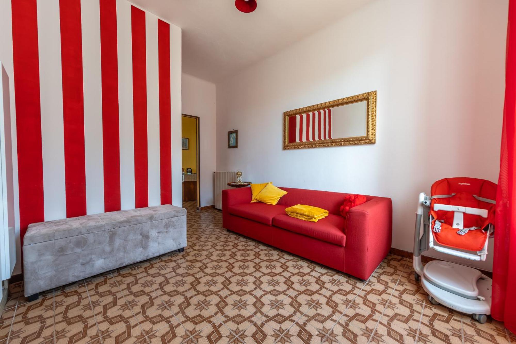 Casa Vacanza Dimora Vincenza Луино Экстерьер фото